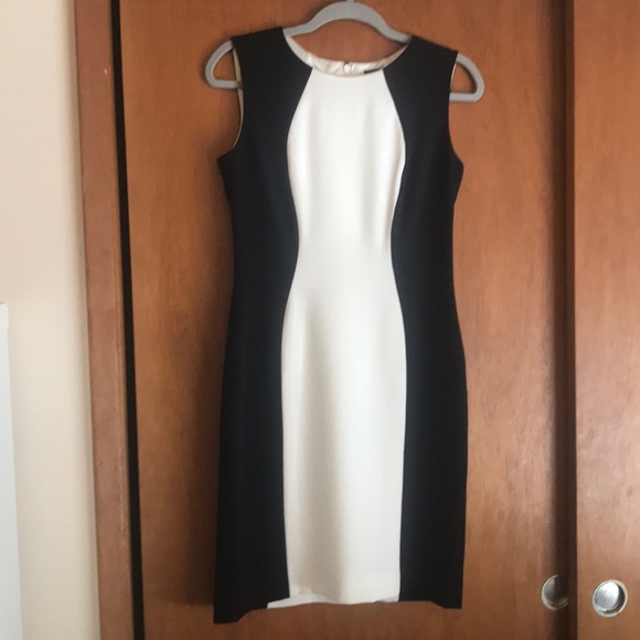 Tahari black&white sheath dress - Picture 1 of 3